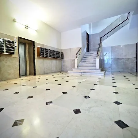 Apartment Dimora Polleri Ascensore Vista Zona Acquario